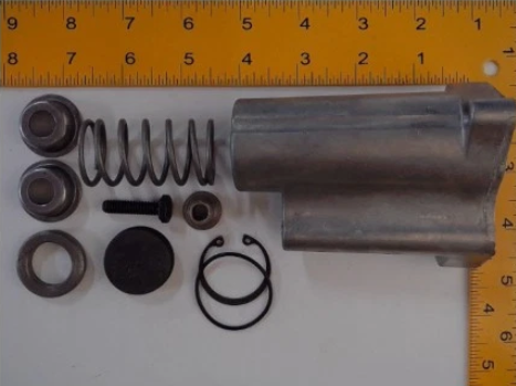 Versatile/Ford/New Holland 86017002 Remote Valve Detent Spring Center Kit