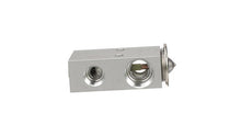 Versatile/Ford/New Holland 118321C1 Valve