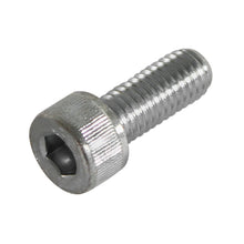 John Deere 19M7660:  Cylindrical Head Screw, M8 X 20