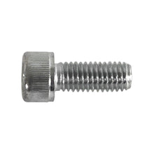 John Deere 19M7660: Cylindrical Head Screw, M8 X 20