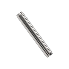 John Deere 34M7042:  Spring Pin