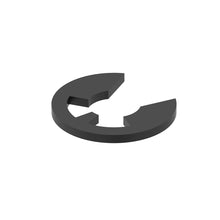 John Deere 40M7051: External Snap Ring
