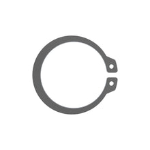 John Deere 40M7058: External Snap Ring