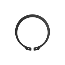 John Deere 40M7233: External Snap Ring