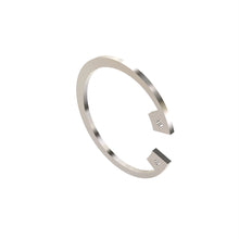 John Deere 40M7287:  Internal Snap Ring