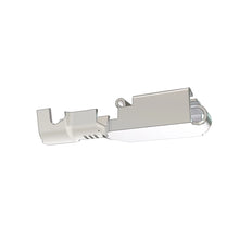 John Deere 57M7106: Electrical Connector Terminal