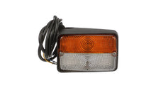 Versatile/Ford/New Holland 82009121 Lamp