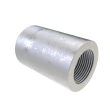 John Deere A65918: Internal Thread Tee Fitting