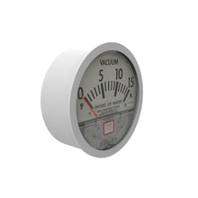 John Deere AH133360: Vacuum Gauge with Monitor