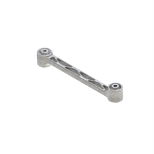 John Deere AH138231: Precleaner Front Swinger Link