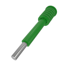 John Deere AH165012: Cleaning Shoe Mounting
