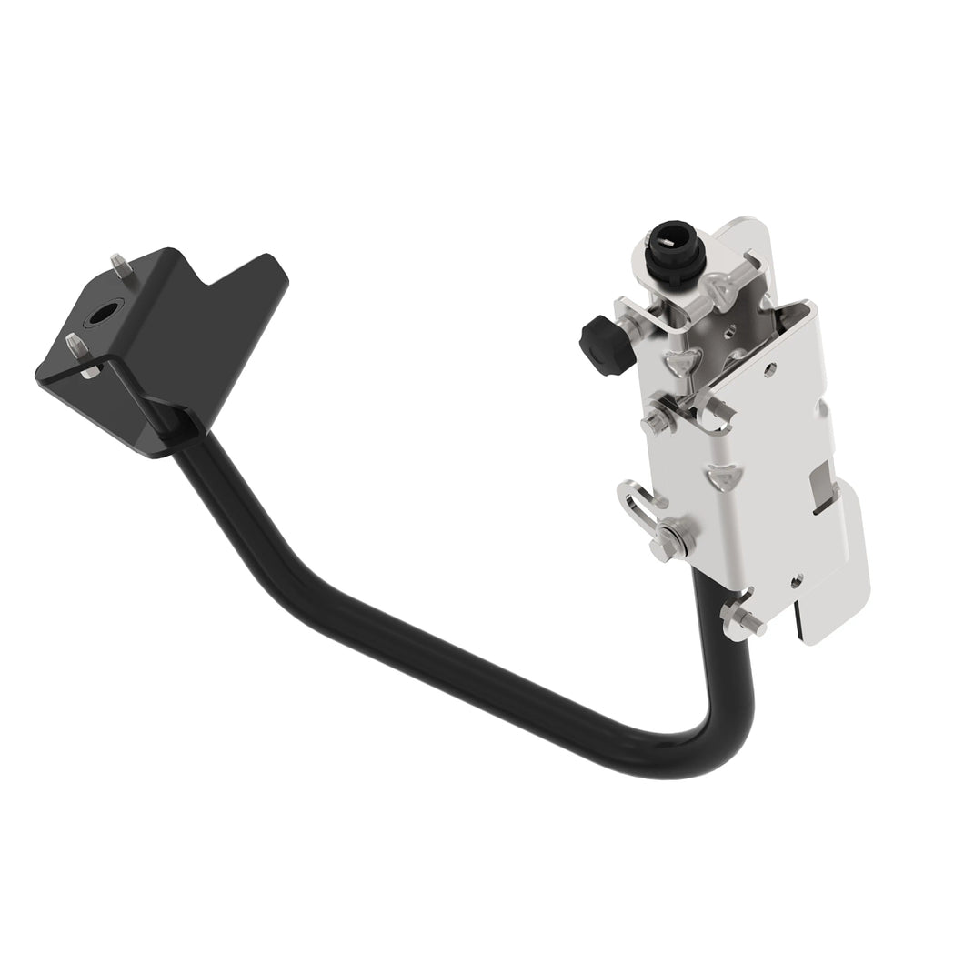 John Deere AH220633: Bracket