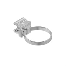 John Deere AH225363: Top Cable Tie Mount Edge Clip