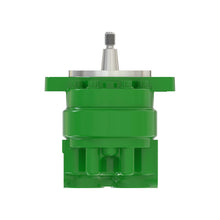 John Deere AH226238: Reel Drive Hydraulic External Gear Pump