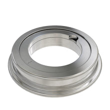 John Deere AH229175: Flanged Ball Bearing