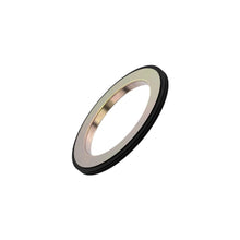 John Deere AH93892: External Oil Seal