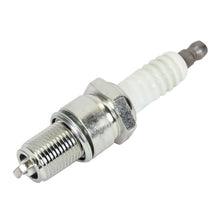 John Deere AM514T:  Spark Plug