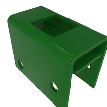 John Deere AN240463: Bracket