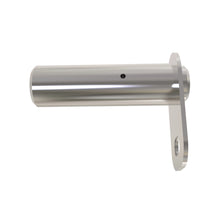 John Deere AN305884: Pin