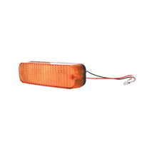 John Deere AR60250: Rectangular Warning Lamp, 12.8 Volts 26.9 Watts