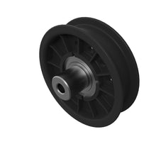 John Deere AUC20590:  Flat Idler Pulley