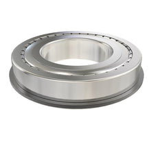 John Deere AZ49013: Single Row Cylindrical Ball Bearing