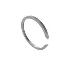 John Deere B169R: External Snap Ring