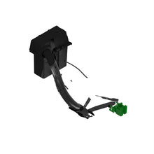 John Deere BUC11342: Material Collection System