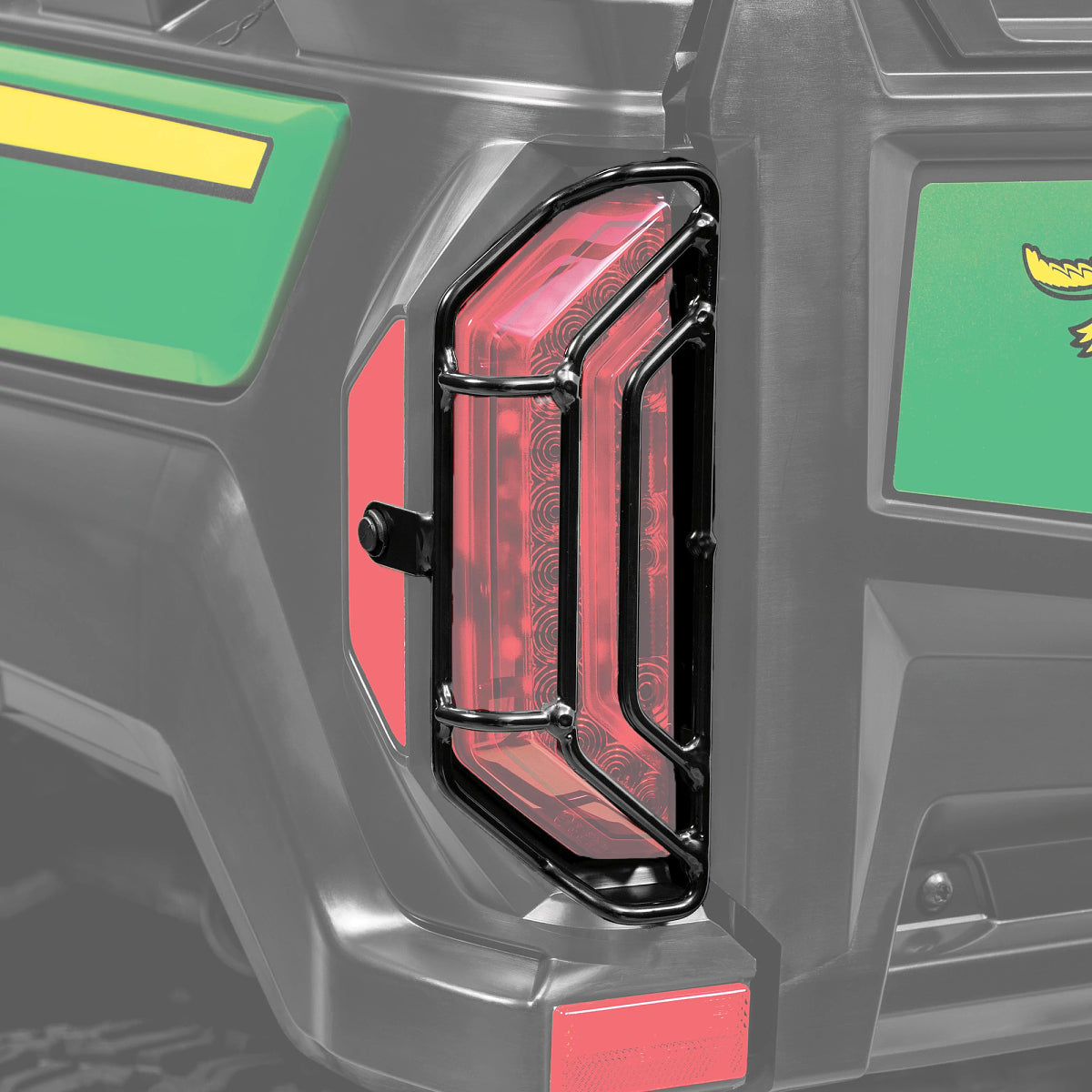 John Deere BUC11610: Taillight Protectors