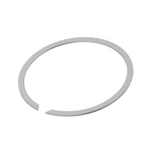 John Deere C1919R:  Internal Snap Ring