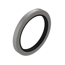John Deere CE18531: Internal Oil Seal