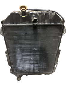 Versatile/Ford/New Holland D2NN8005F Radiator - 8000