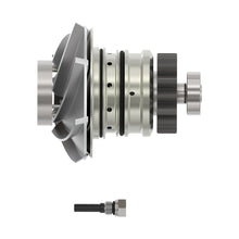 John Deere DZ102107: Water Pump