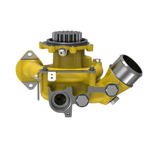 John Deere DZ106318: Water Pump
