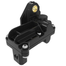 John Deere DZ119844:  Exhaust Gas Recirculation Delta Pressure Sensor
