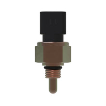 John Deere DZ124646: Fuel Pressure and Temperature Sensor