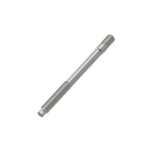 John Deere DZ124661: Stud