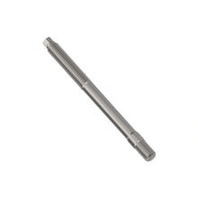 John Deere DZ124661: Stud