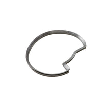 John Deere H135861: Seal