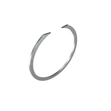 John Deere H211156: External Snap Ring