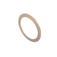 John Deere H851R:  Round Hole Washer