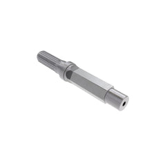 John Deere HXE146197: Center Feed Drum Shaft
