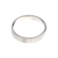 John Deere JD7400: Tapered Roller Bearing Cup