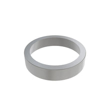 John Deere JD7427: Tapered Roller Bearing Cup