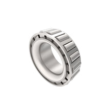 John Deere JD8134:  Bearing Cone