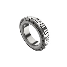 John Deere JD8147: Tapered Roller Bearing Cone