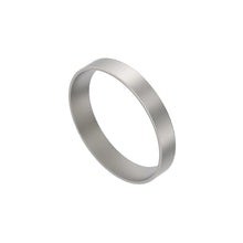 John Deere JD8213: Tapered Roller Bearing Cup