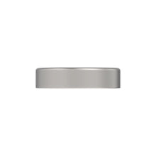 John Deere JD8240: Tapered Roller Bearing Cup