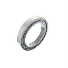 John Deere JD8676: Single Row Cylindrical Ball Bearing