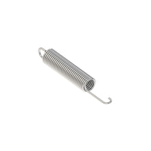 John Deere L102451: Extension Spring